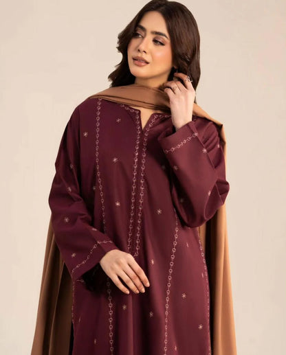 Sapphire Summer Lawn 2026 - SP 178333 | Embroidered 3 Piece